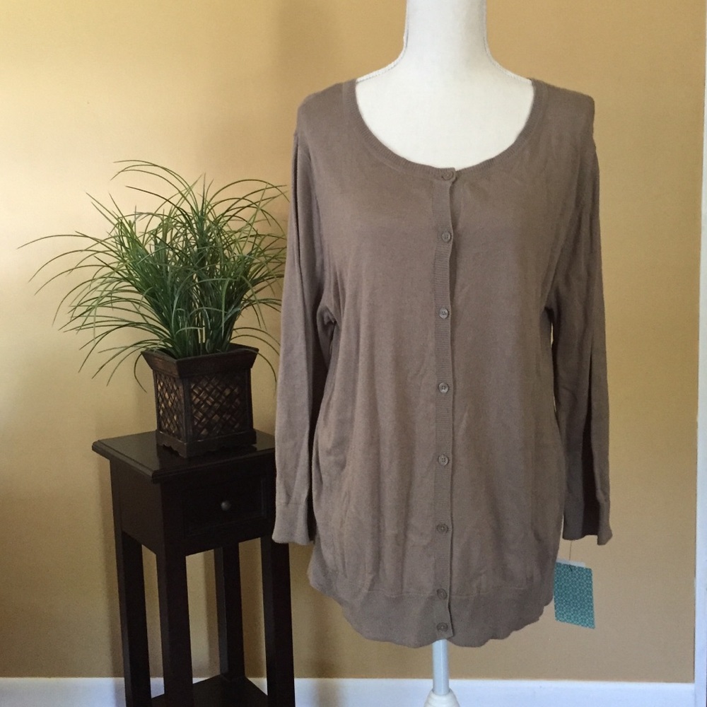Long sleeve cardigan
